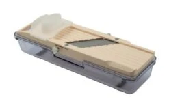 Benriner Mandoline Catch 120332 Mandolin, 6.4 Cm 9 Benriner Mandoline Catch 120332 Mandolin, 6.4 Cm -Kitchen Knife Store BEN120332 03 benriner