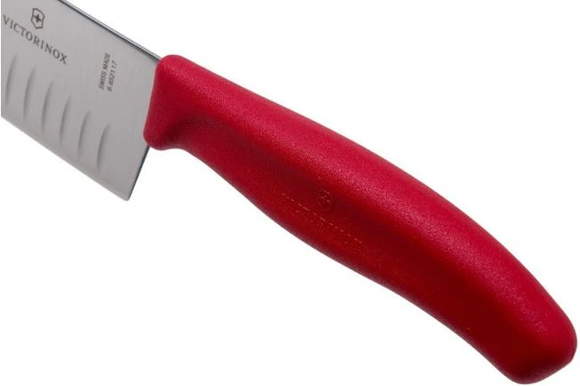 Victorinox SwissClassic 6.8521.17G Santoku With Dimples 17 Cm, Red 7 Victorinox SwissClassic 6.8521.17G Santoku With Dimples 17 Cm, Red - Image 5