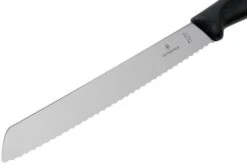 Victorinox SwissClassic 6.8633.21G Bread Knife Black 21 Cm -Kitchen Knife Store VT6 8633 21G 03 victorinox